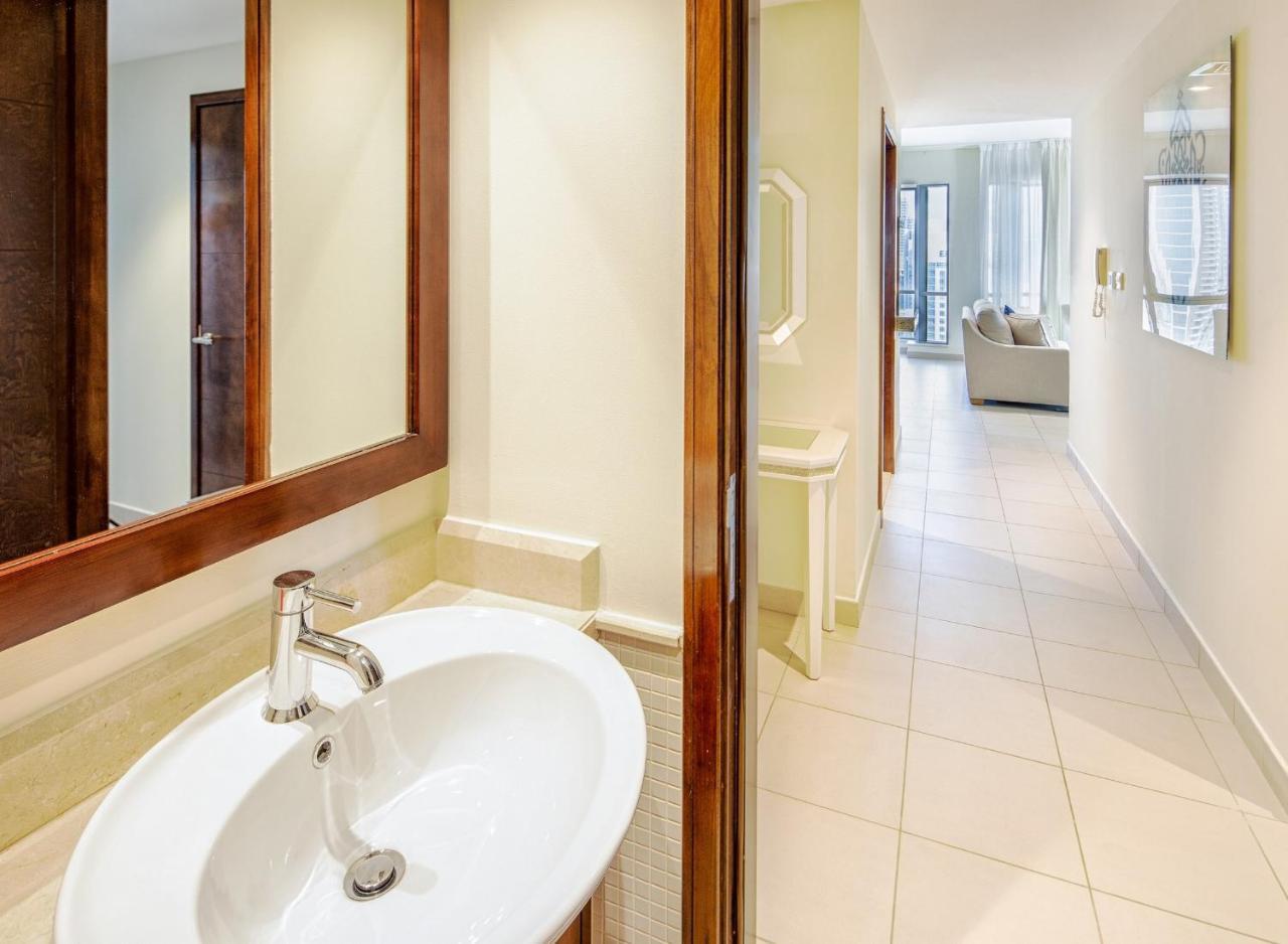 Nasma Luxury Stays - Fantastic Burj Khalifa View From This Fancy Condo دبي المظهر الخارجي الصورة